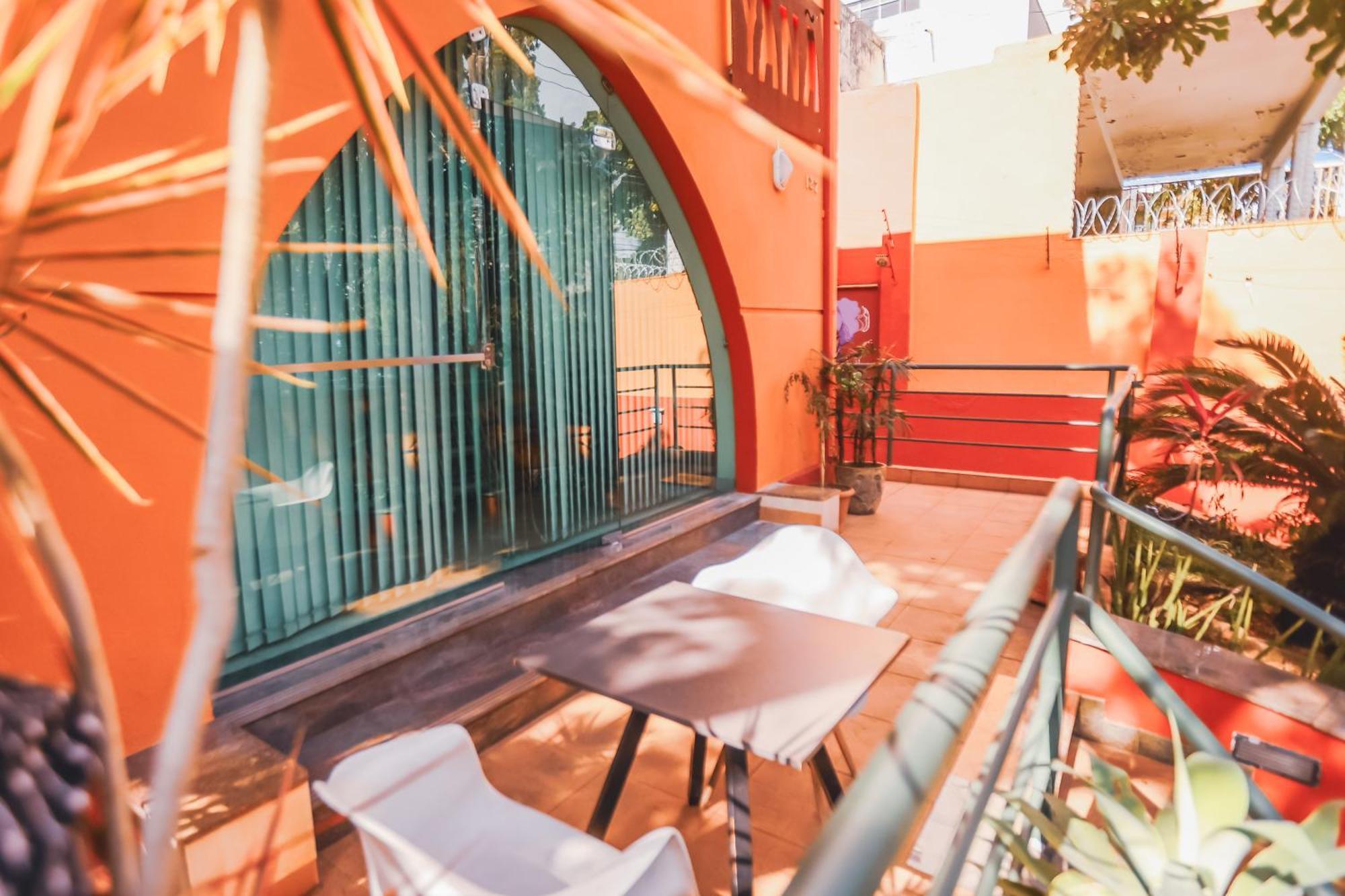 Poente Hostel Belo Horizonte Buitenkant foto
